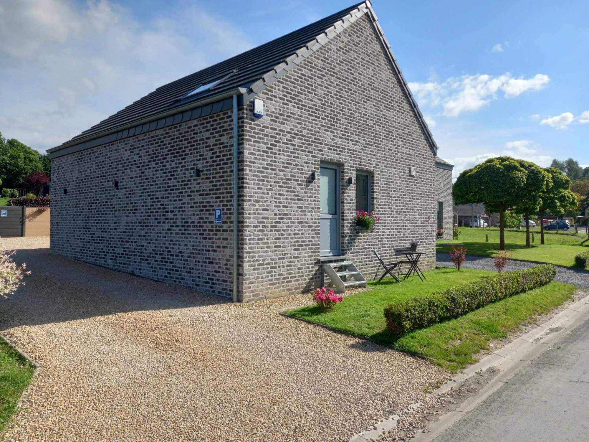 Hour House - Esc'Appart Houyet Exteriér fotografie